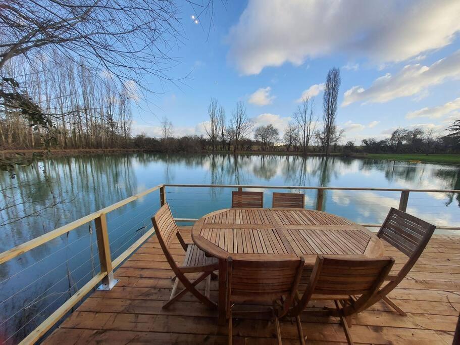Chalet Les Pieds Dans L'Eau La Campagne A La Ville Saint-Doulchard Eksteriør bilde